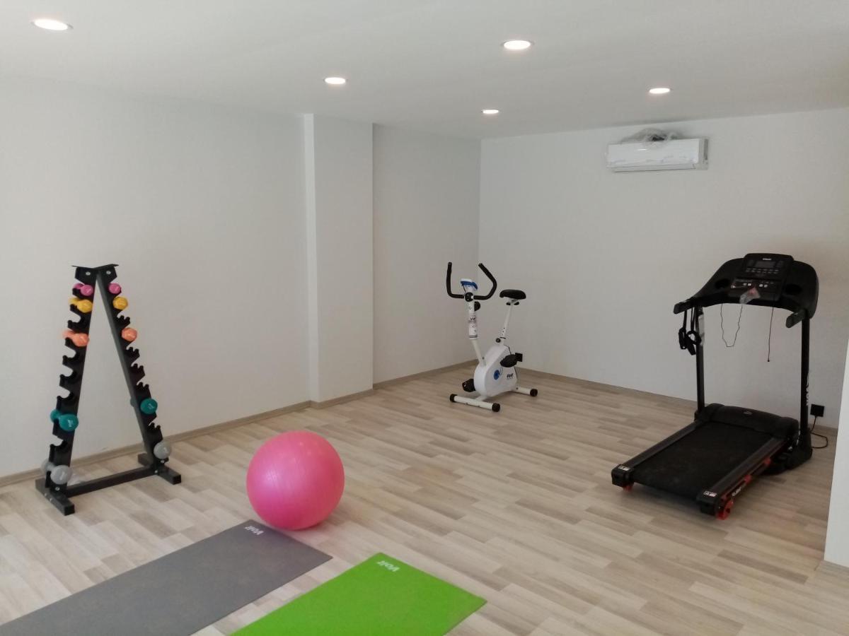 Aura Just 100 Meters To Kleopatra Daire *